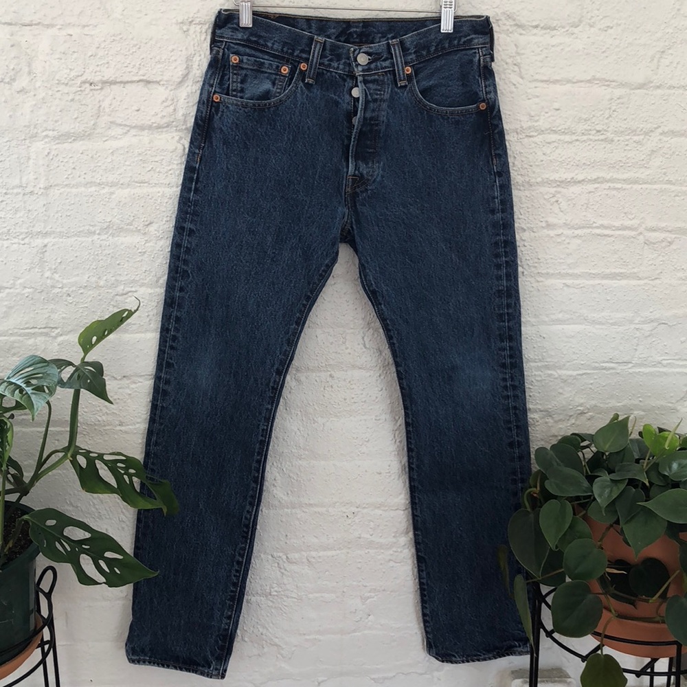 VINTAGE LEVI’S 501 SIZE 26 EXCELLENT CONDITITION